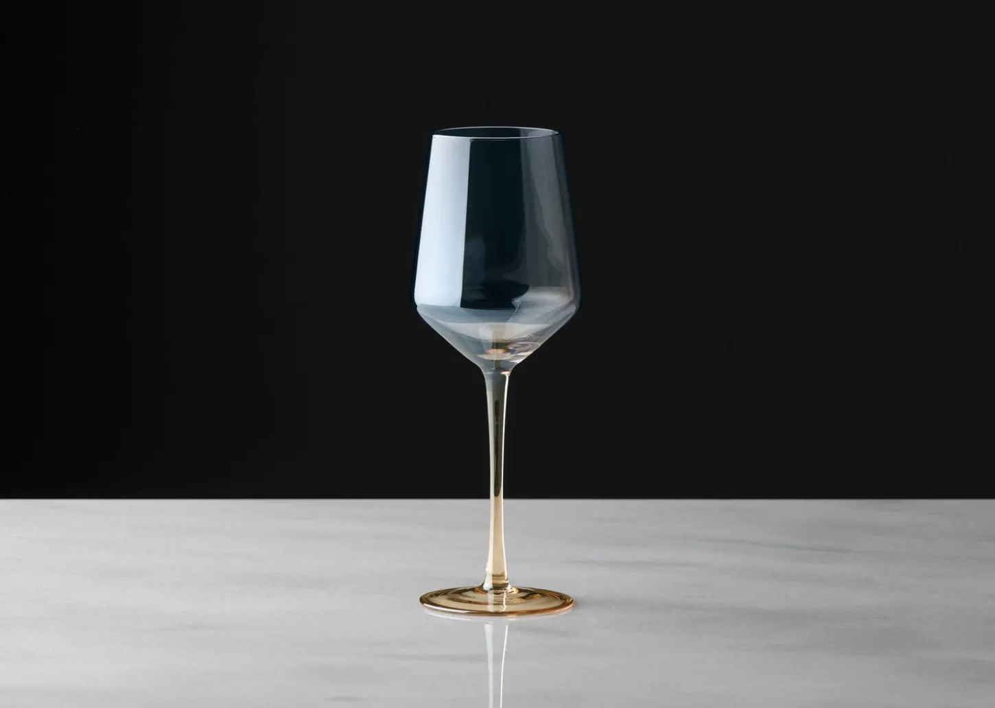 Abie Wine Glass Amber/Grey