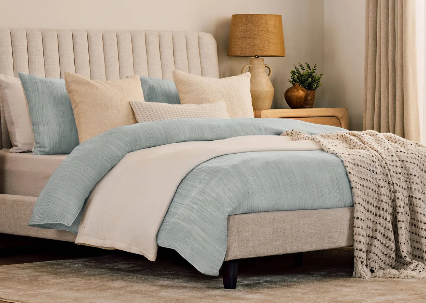 Amelie Boucle Pillow 20x20