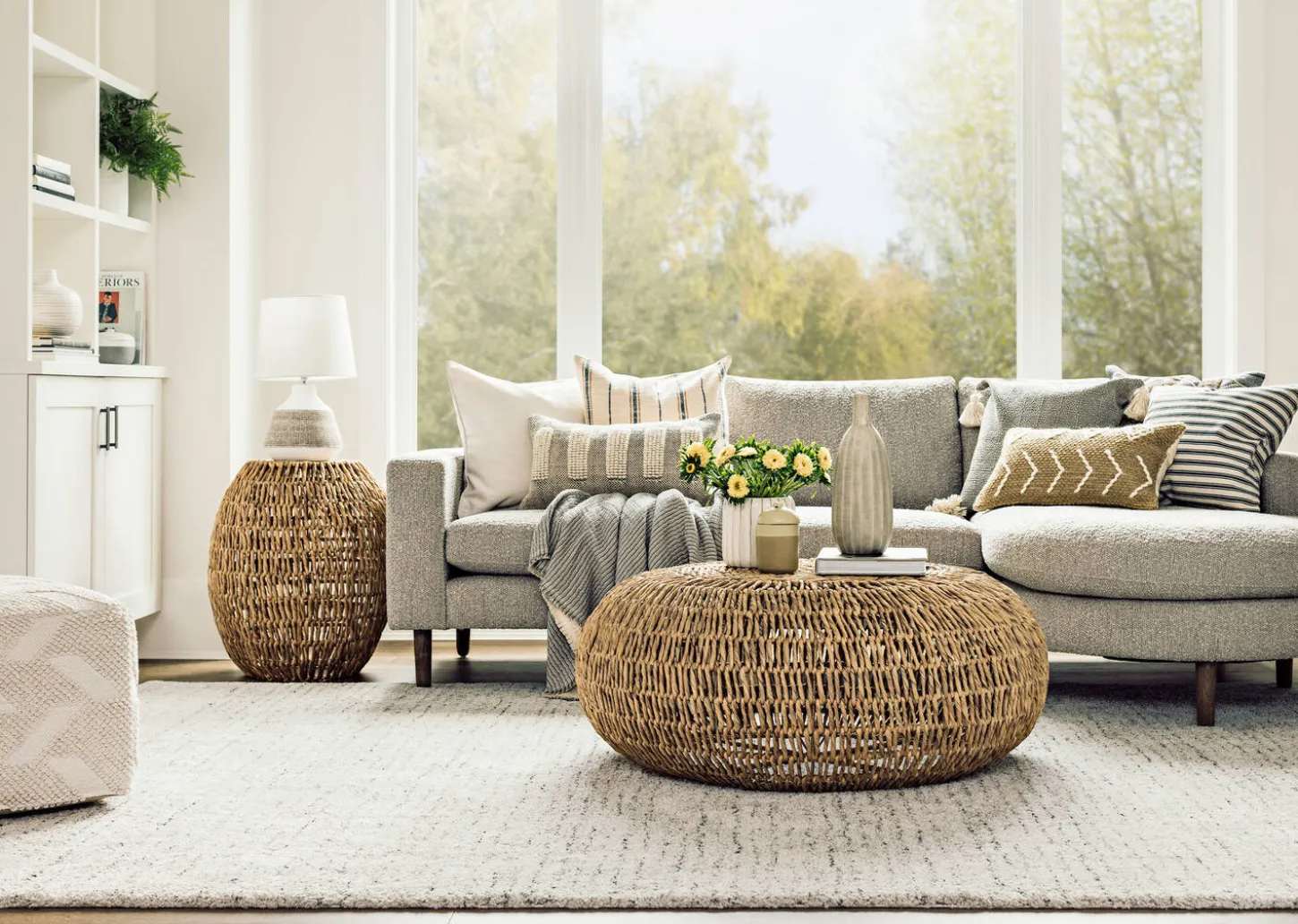 Anola Rug Ivory