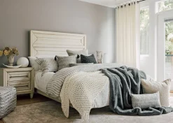 Harriet Boucle Pillow 24x24