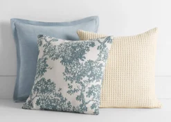 Light Blue Pillow Set