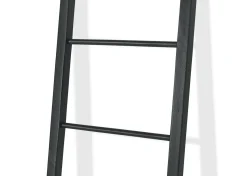Merriam Blanket Ladder