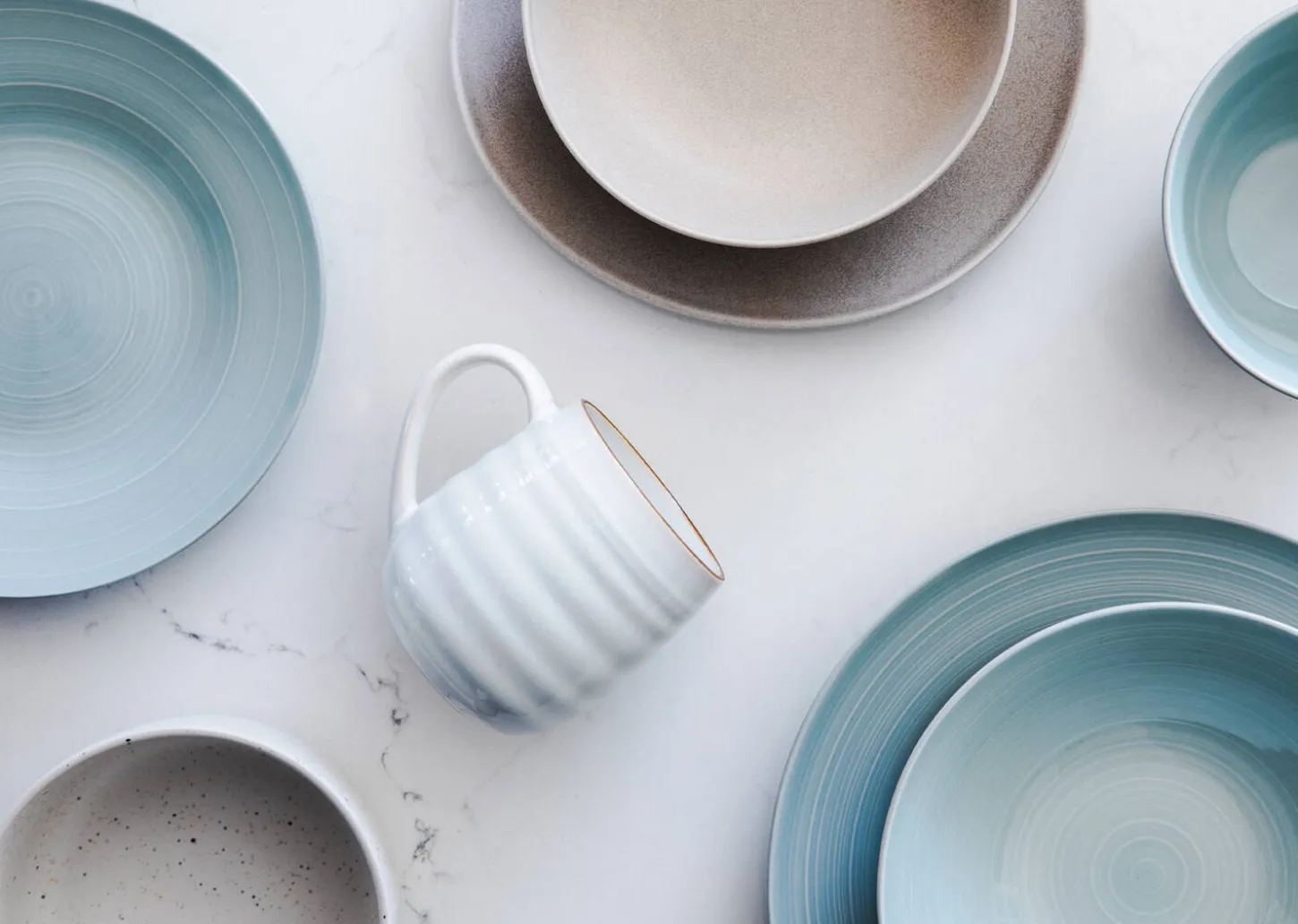 Saturna 16 piece Dish Set