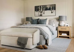Sinatra Storage Bench -Luly Ivory