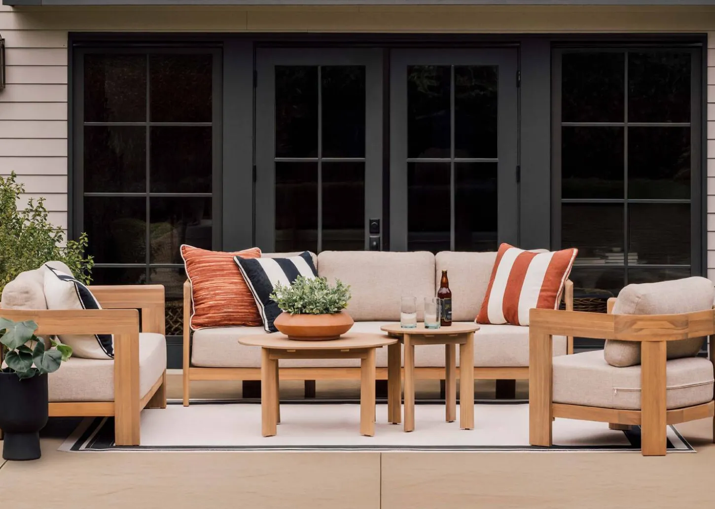 Tonga Outdoor Sofa -Elio Oyster
