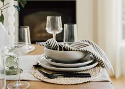 Twist Taper Candles Set White