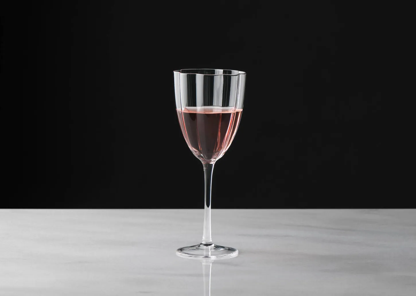 Violet Wine Glass Clear